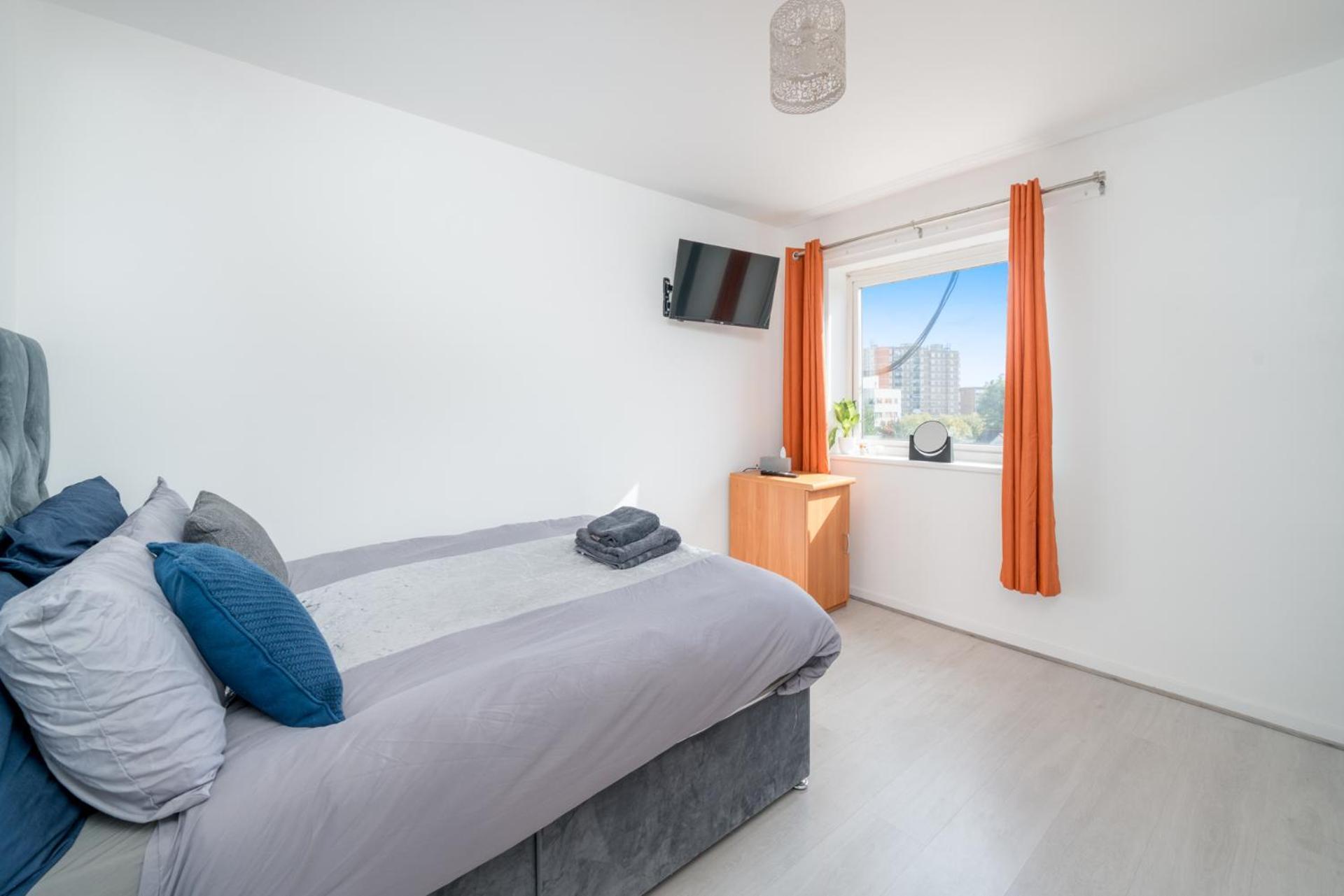 Private Room In London Enfield With Parking Экстерьер фото
